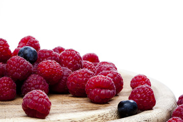 Himbeeren mit Blaubeeren