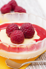 Cream pudding with raspberries