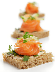 Canapes mit Räucherlachs