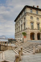 Fototapeta premium villa au bord du lac majeur