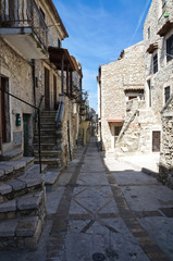 Alleyway. Vico del Gargano. Puglia. Italy.