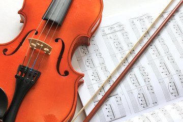 Naklejka premium Violin and notes