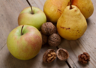 Walnuts, apples and pears