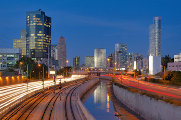 Fototapeta na wymiar Tel Aviv Skyline