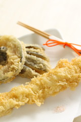 Japanese cuisine, Eel and vegetable tempura
