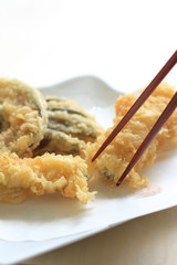 Japanese cuisine, eel and vegetable tempura