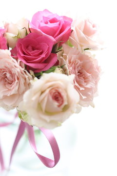 Pink roses bouquet for wedding image