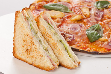 sandwich with ham and vegetables