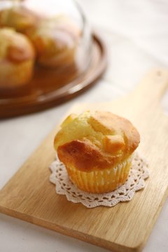 チーズ入りマフィン