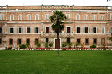 Abbazia di Fiastra