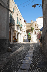 Alleyway. Peschici. Puglia. Italy.