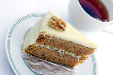 Carrot cheesecake and Hot tea.