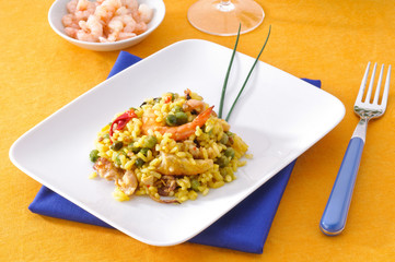Paella, piatto tipico spagnolo
