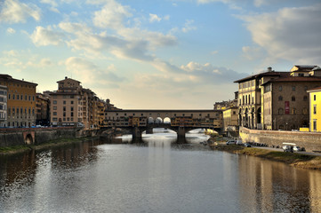 Fototapeta na wymiar Ponte Vechio Bridge Florence