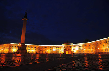 Fototapeta premium Palace Square in Saint Petersburg, Russia