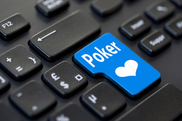 Clavier d'ordinateur touche bleue poker