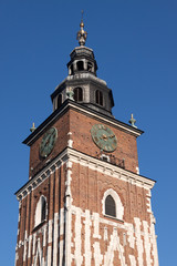 Fototapeta na wymiar Gothic Clock Tower na głównym placu w Krakowie