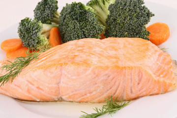 grilled salmon and broccoli