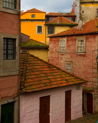 Fototapeta na wymiar old town of Porto, Portugal