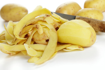 Kartoffel schälen