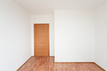 Fototapeta na wymiar empty room with door