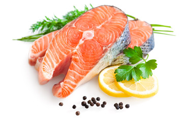 fresh salmon with parsley and lemon slices