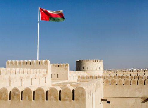 Sunaysilah Castle or Fort in Sur, Sultanate  Oma