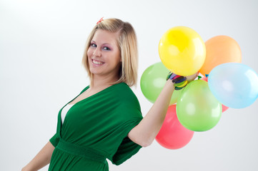 Fototapeta na wymiar Frau mit Luftballons