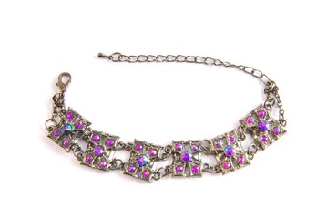 Armband aus Silber mit lila Edelsteinen