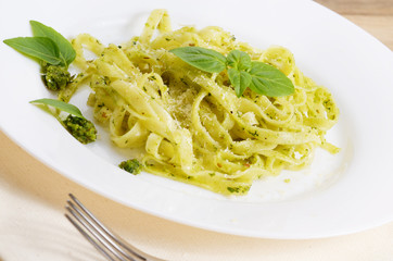 Pasta pesto