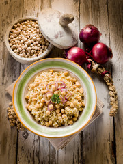 risotto with  chickpeas and onions
