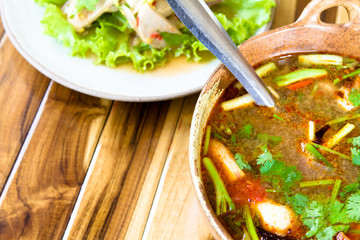 Spicy tom yum soup with shrimp
