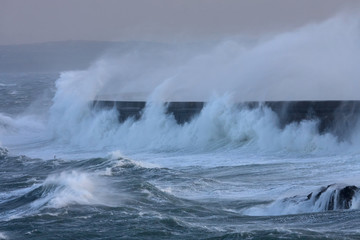 Crashing waves