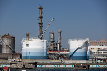 Oil Refinery