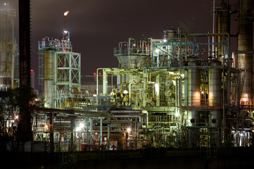 Fototapeta na wymiar Oil Refinery on night
