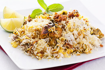 Hähnchen biryani