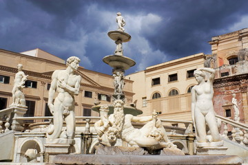 Palermo, Fontana Pretoria