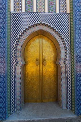 Tor des Dar el Makhzen - Der königliche Palast in Fes, Marokko © I.Ivan