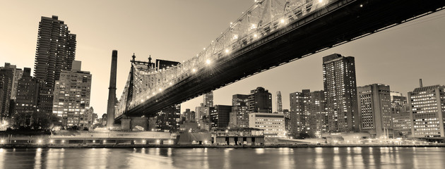 Panele Szklane Podświetlane  Nocna panorama Nowego Jorku