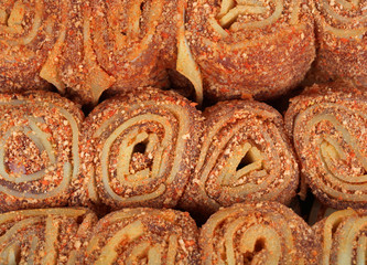 Käse-Schinken-Röllchen