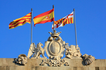 Drapeau de l'espagne et de la Catalogne