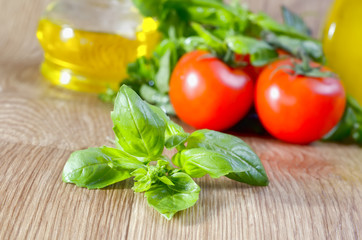 basil with tomato