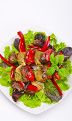 Fleischspieß mit Bratkartofeln