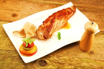 Schweinefilet mit Austernpilzen