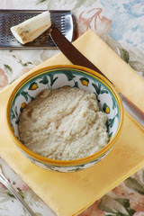 Armoracia rusticana Horseradish 辣根