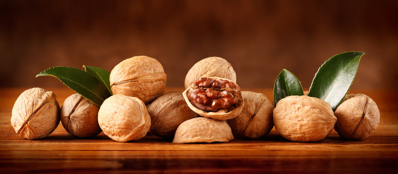 Noci ( Frutta secca )