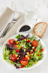 vegetable salad on the plate