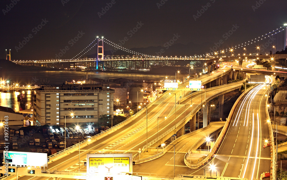 Wall mural highway and bridge at night