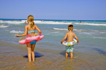 Enfants à la plage