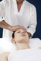 Fototapeta na wymiar calming soothing head massage